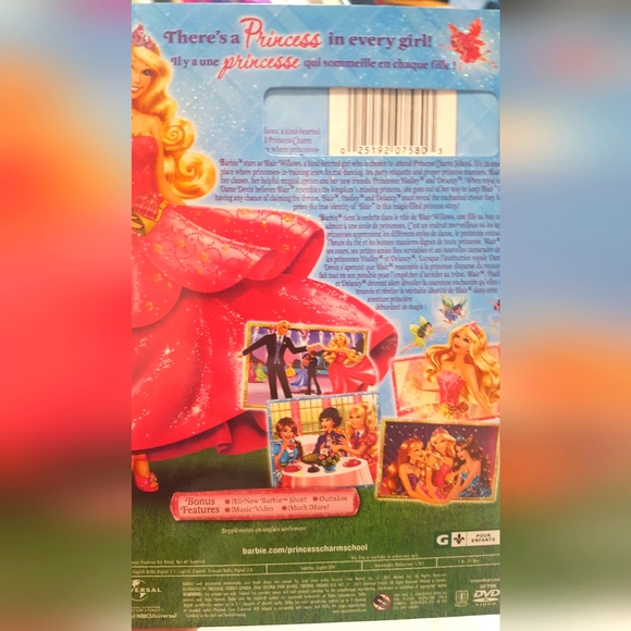 Barbie PEEK A BOO PETITES and 2 Barbie DVDs - Picture 9 of 9